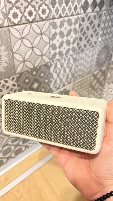 Marshall Emberton II перфектна