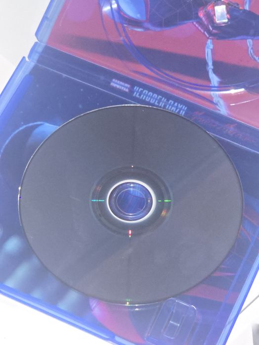 Продам игру Человек-паук PS4/PS5