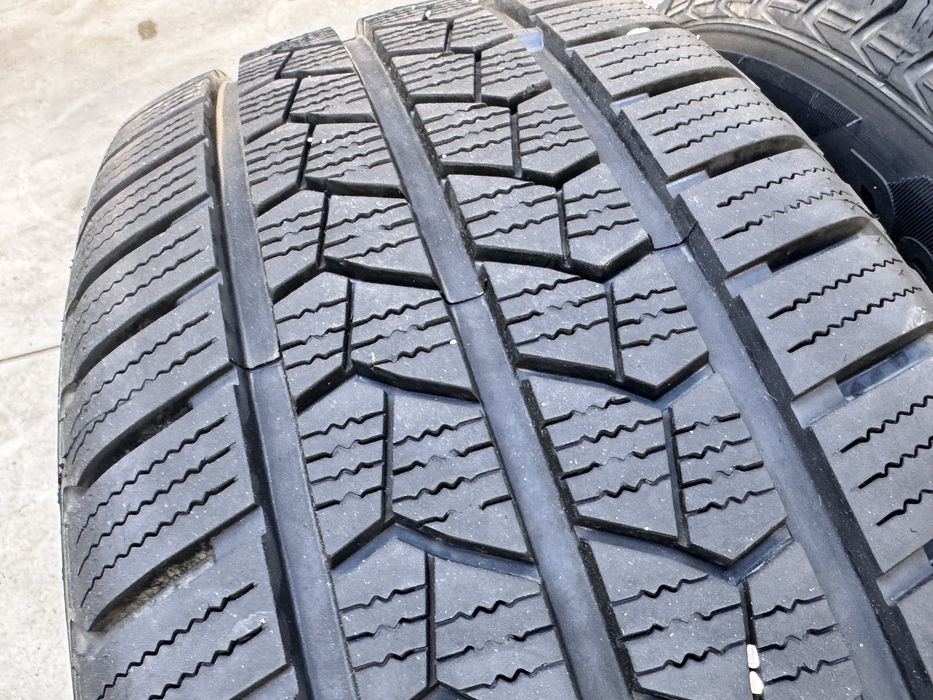 235/65/R16C Leao Winter Defender Van 2бр зимни бус dot2624
