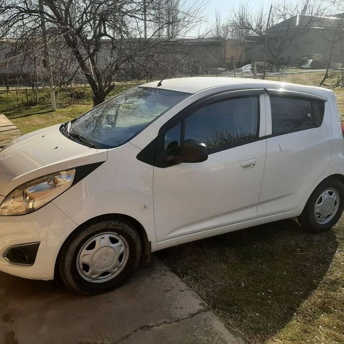 Zaruriyatga sotilyabdi moshina xalol