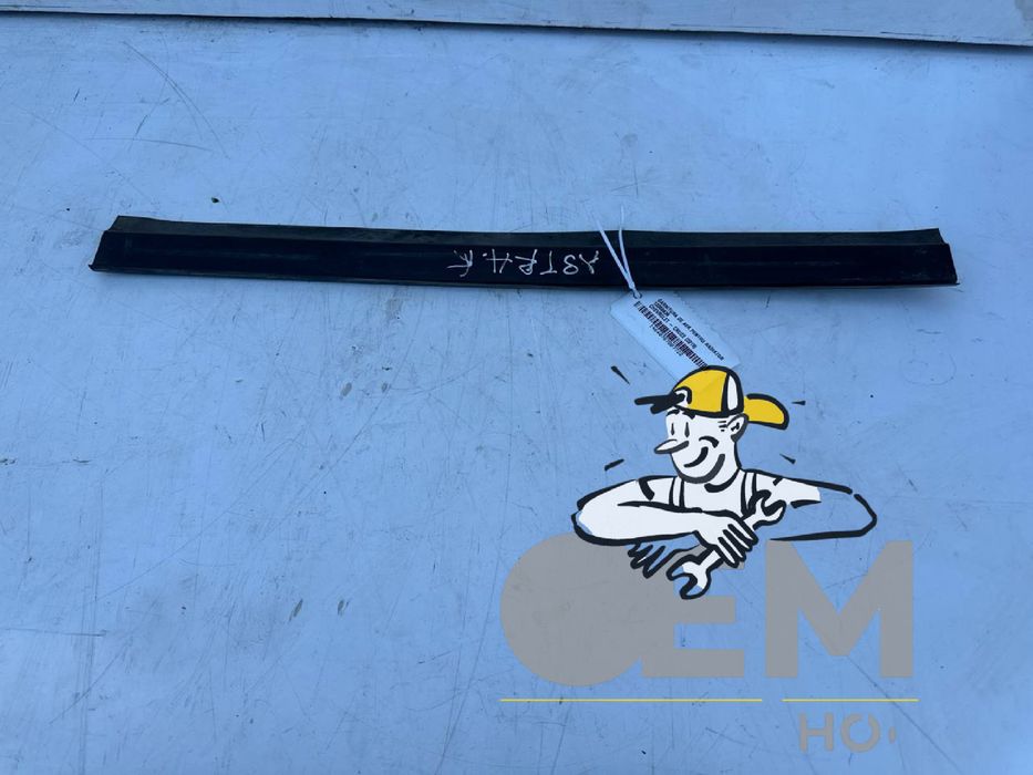 Garnitura de aer pentru radiator Chevrolet Cruze 2019 13356636