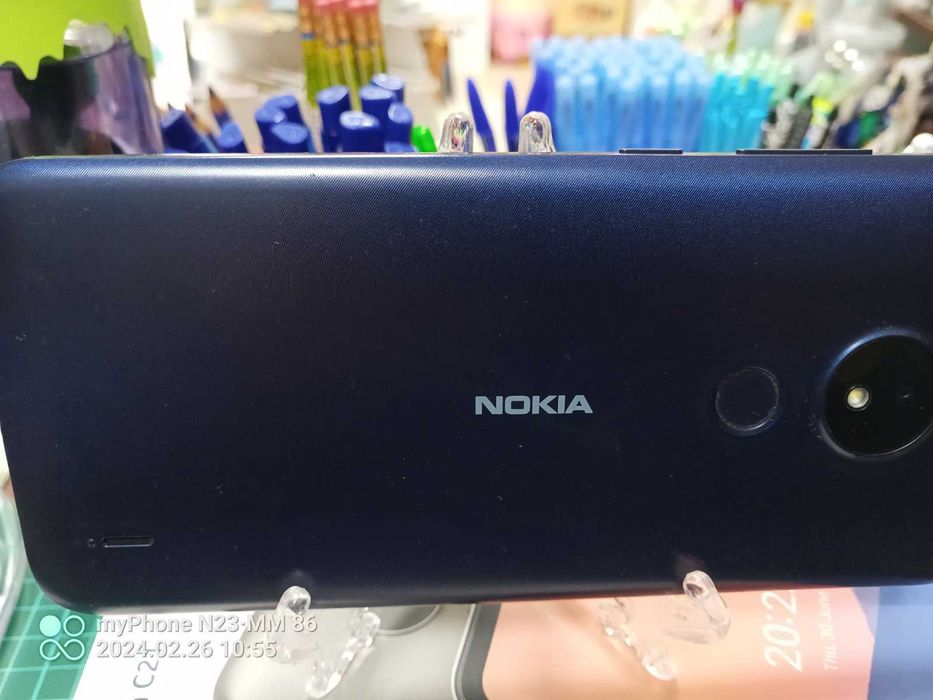 Продавам Nokia C21