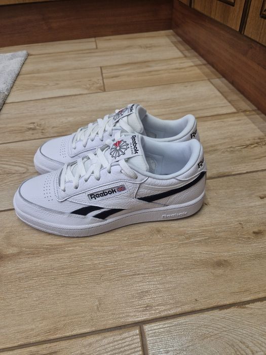 Reebok маратонки