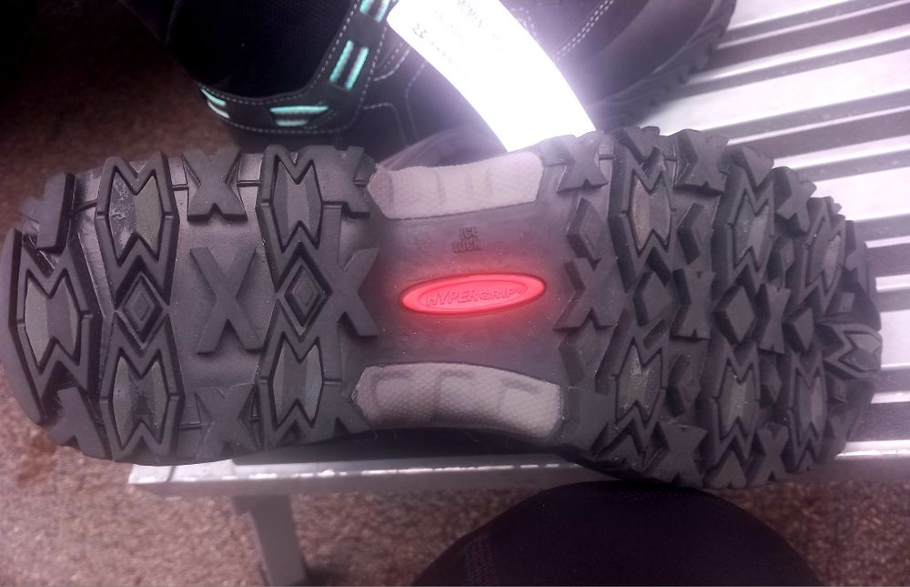 Туристически обувки Garmont