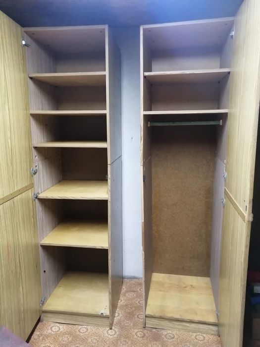 Продам шкафы