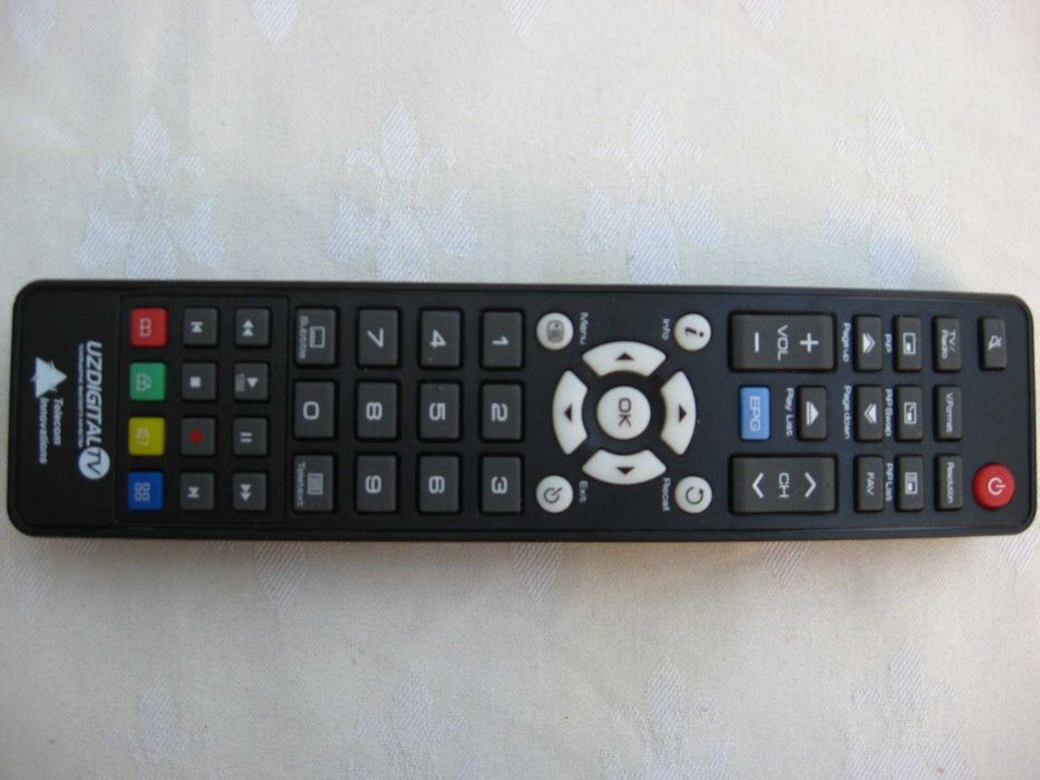 Новый оригинал пульт тюнера UZDIGITAL , HD BOX , Openbox , Startrack .