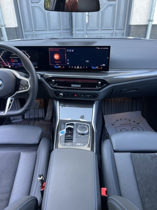 Bmw i 3  40 L  2025  йил sport