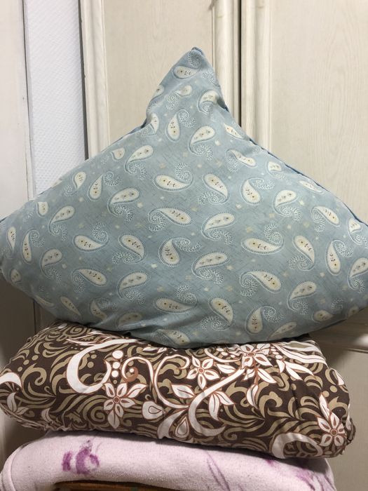 Подушка, корпе қоңыр