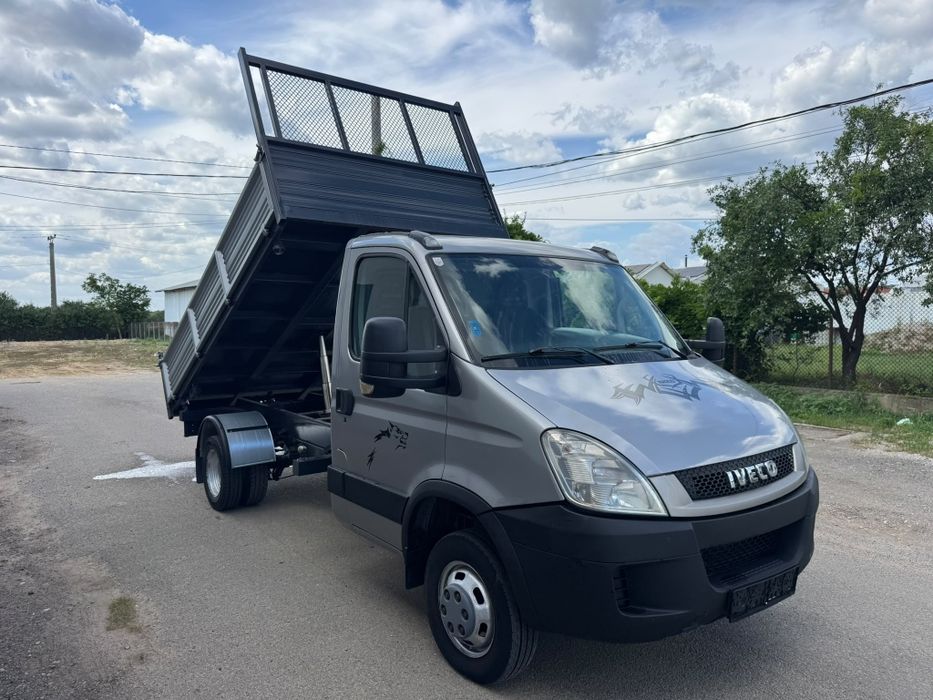 Iveco Daily 35C15 basculabil 3 parti 2010