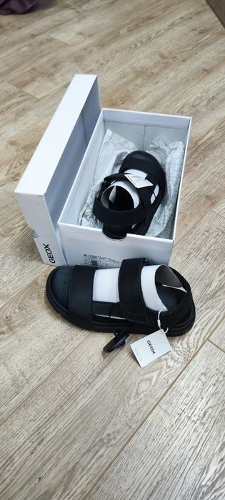 Нови Качествени сандали GEOX