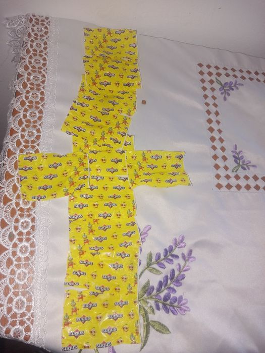 Ambalaje sugus bomboane de colecționat(roșu,portocaliu,galben))