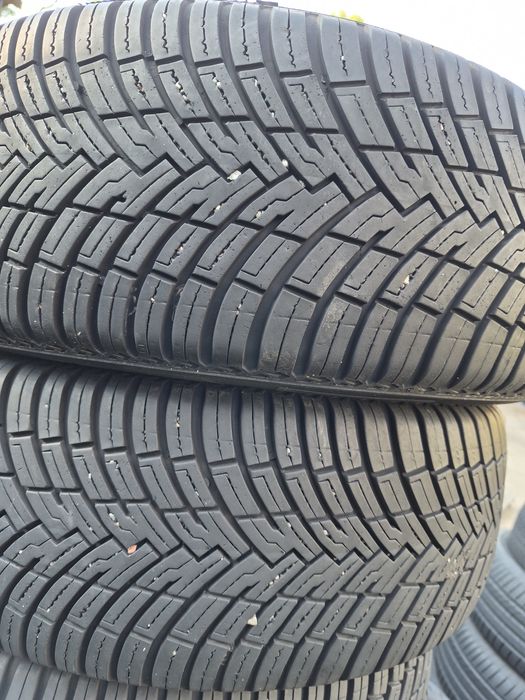 4бр. 205 55 16 Pirelli всесезонни.