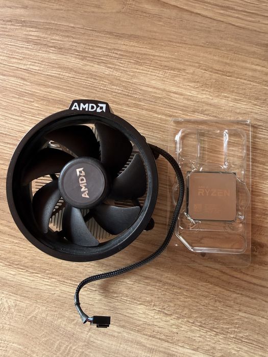 AMD Ryzen 5 2600 + 8GB HyperX Predator DDR4 (2666MHz) + AMD Cooler