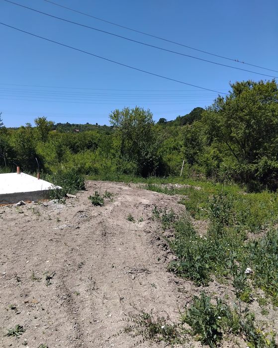 Продава се Парцел в с. Кременик, Област Кюстендил - 500 кв.м за 65 €/кв.м - Снимка #2