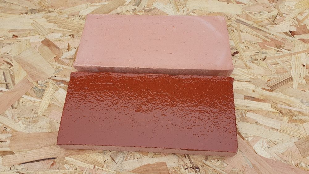 Lac protector pe Baza de Rășină Acrilica cu Solvent