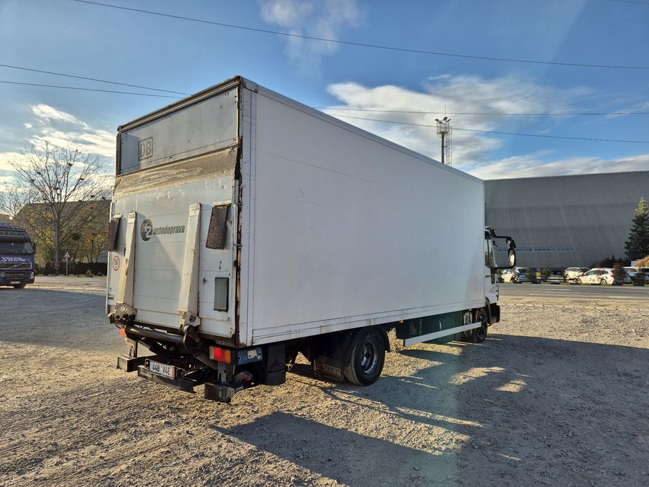 Iveco eurocargo cu lift