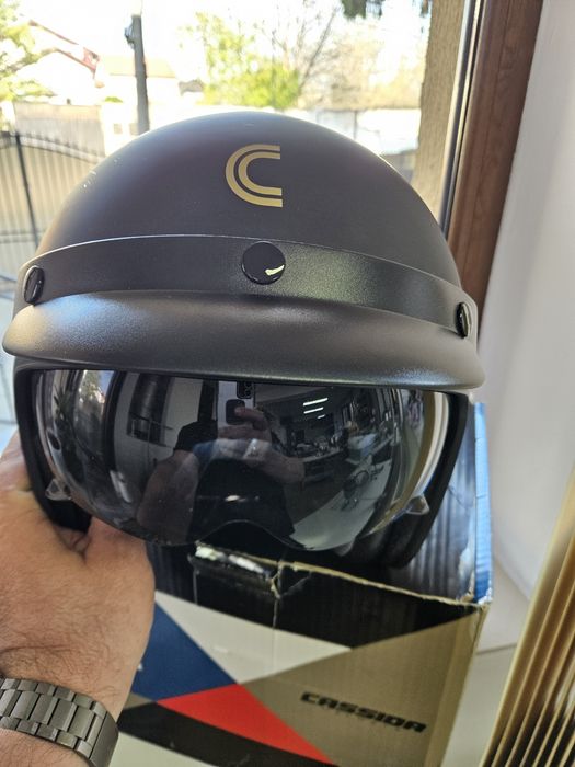 Cască scuter Cassida S nouă