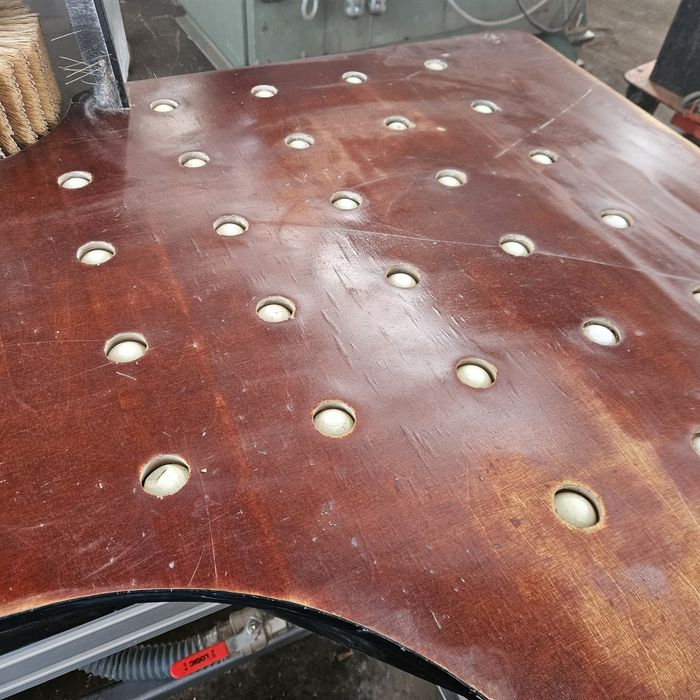 четков шлайф с вакуумна маса,