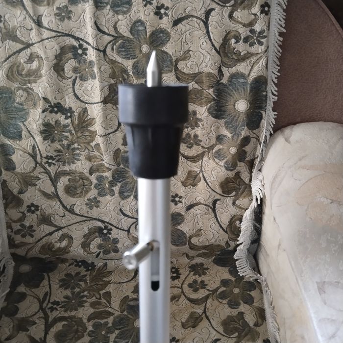 Костыль локтевой продам