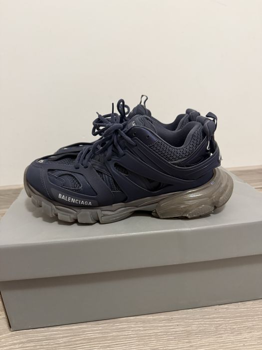 Balenciaga track navy blue clear sole .nr.42