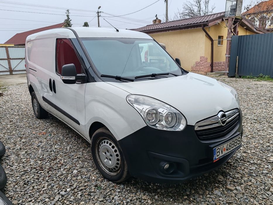 Vând 4 Opel combo 2017 și 2016 diesel maxi de marfa