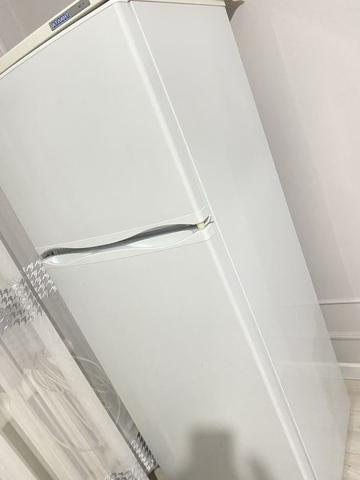 Продам рабочий холодильник