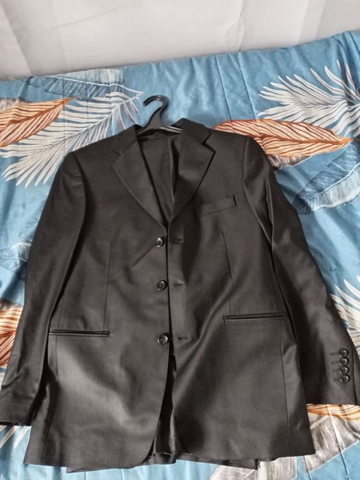 Продам новый костюм двойка