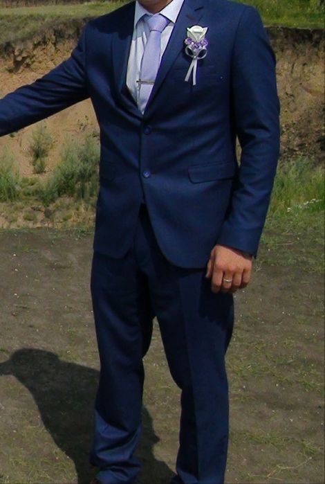 Продам свадебный костюм