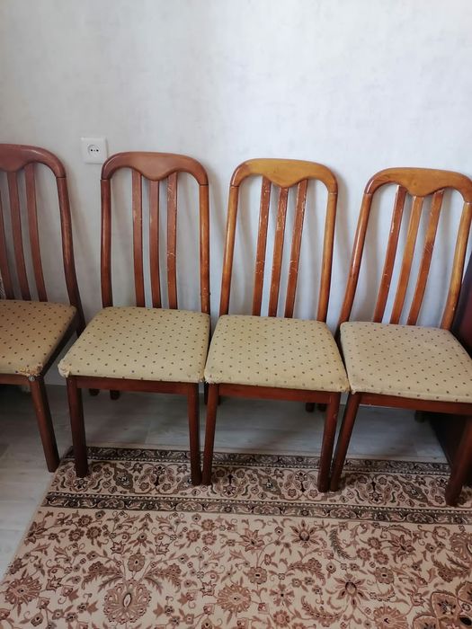 Продам стулья недорого