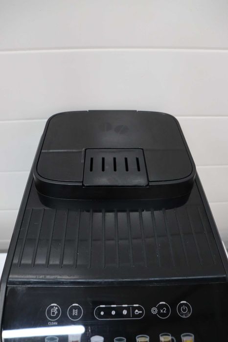 De'Longhi Magnifica Evo, Кафемашина, 1450W, 1,8л ECAM292.81.B, Latte