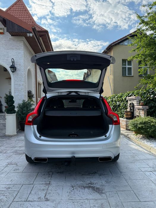 Volvo V60 Plug in Hibrid 2014
