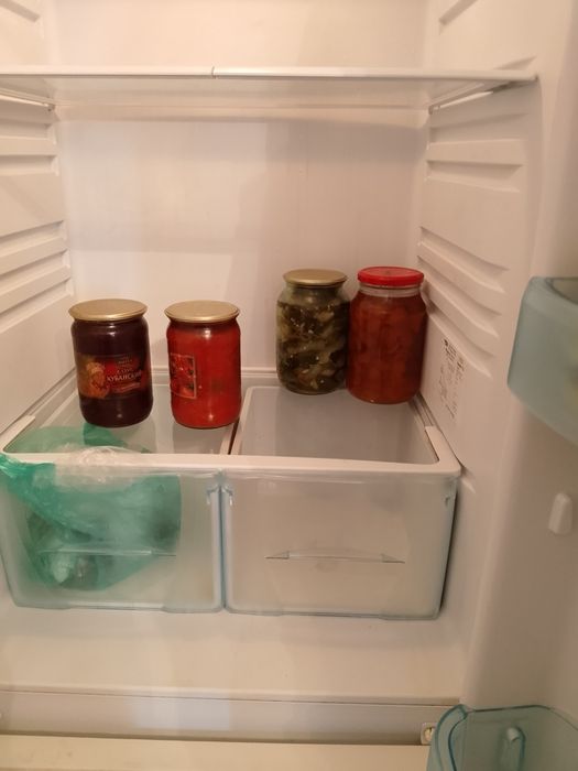 Холодильник Бирюса