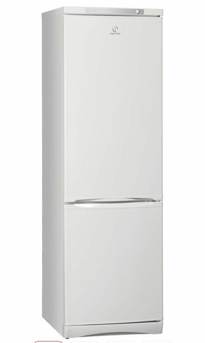 Срочно ! Продам холодильник индезит