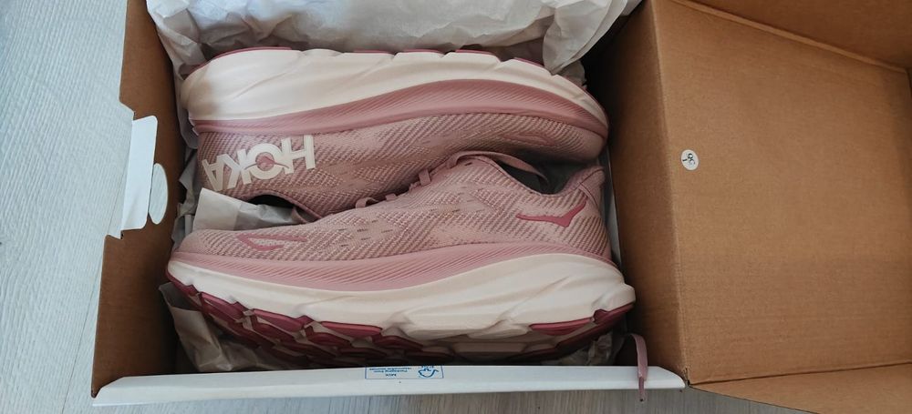 HOKA Clifton 9 damă originali nr 40 running/alergare foarte comozi