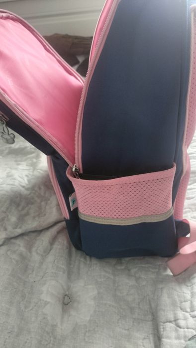 Продам школьный  рюкзак