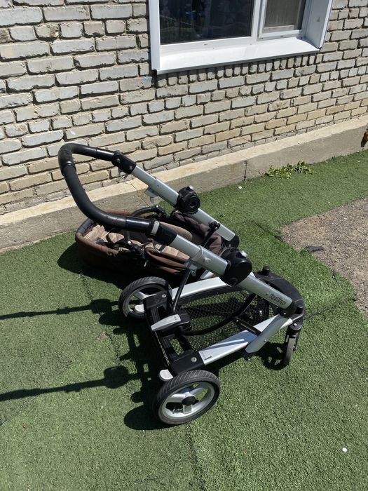 Продам коляску Peg perego италия