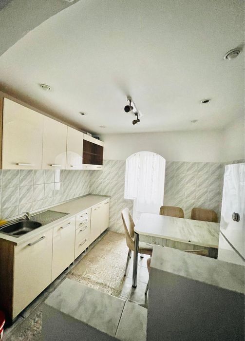 Apartament de inchiriat