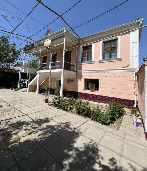 Тез арада үй сатылады!