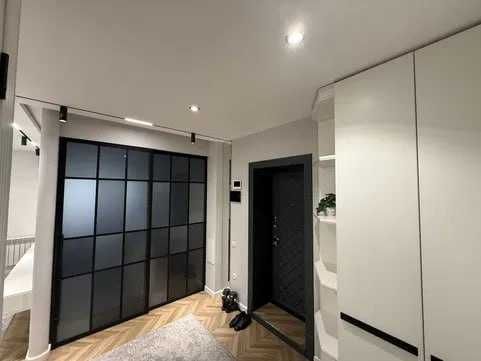 Вторичка 2/4/4 ОР-Р Сингапурский университет