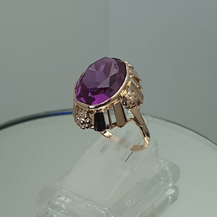 Ссср Рига завод Кольцо с Корунд Александритом 583пробы 18.5размер 7.53