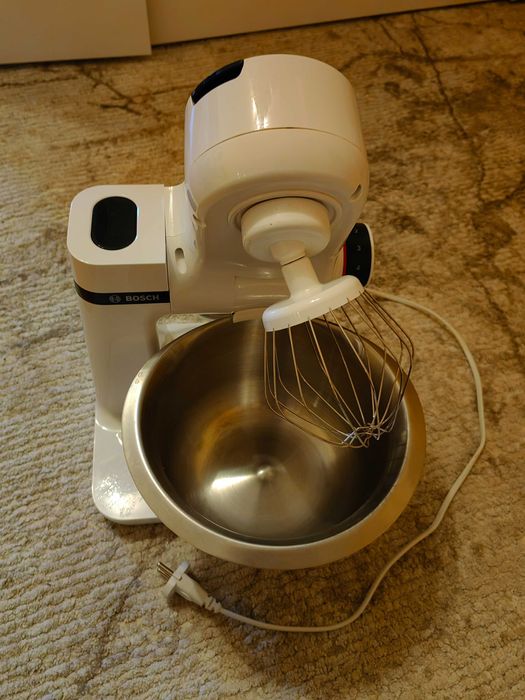 Кухненски робот BOSCH Mum Serie 2