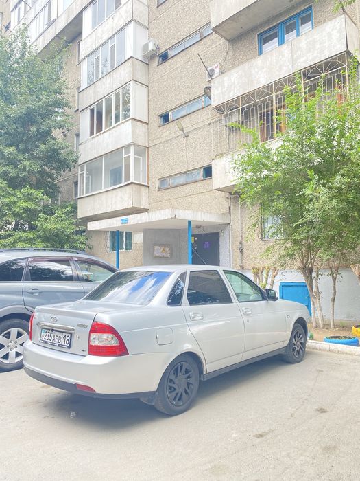 Продам Lada Priora 2