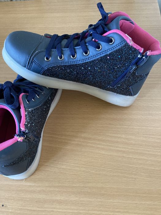 Ботинки для девочки