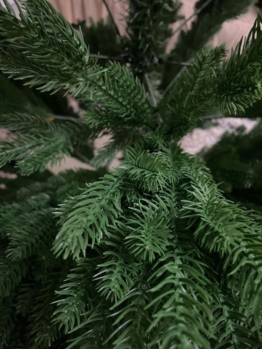 Елки искусственные