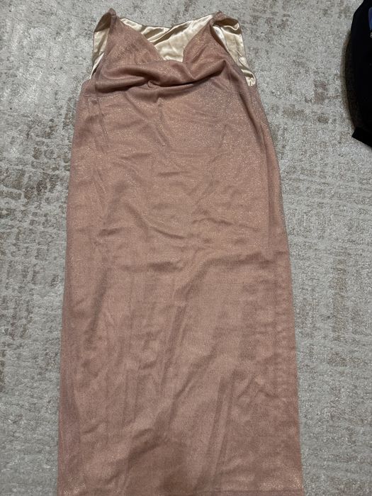 Продам б/у платья