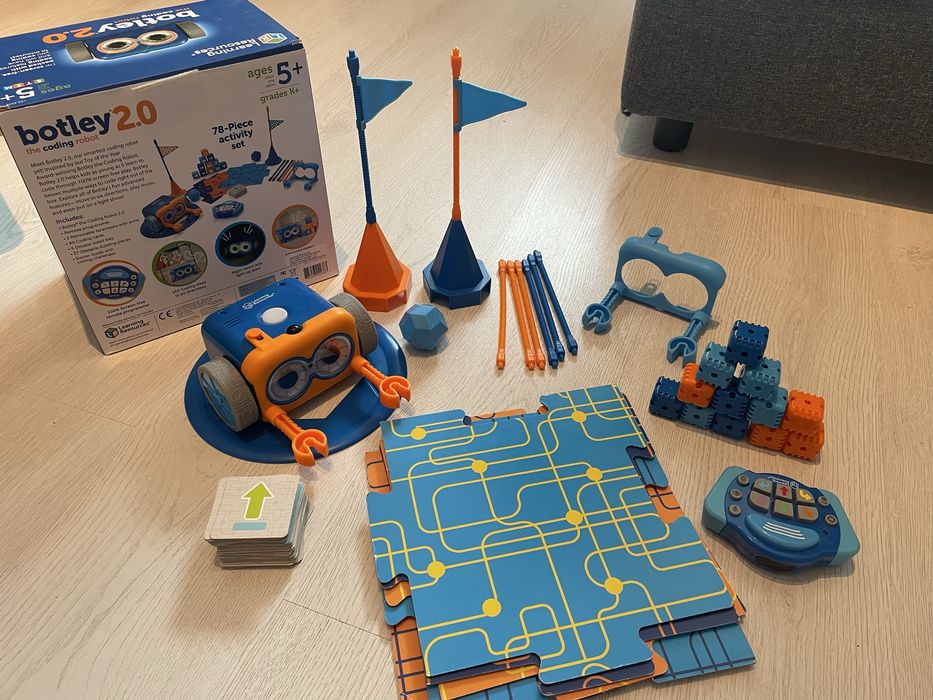 Robotel Learning Resources pt codare BOTLEY 2.0 cu 78 piese