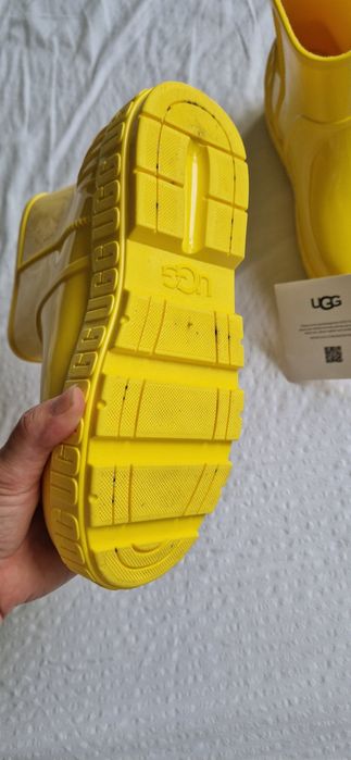 Cizme UGG pt ploaie