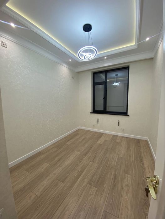 Продаётся Дом Уч Кахрамон Гулистон От поста 2 км  2,4 Соток Юнусабад