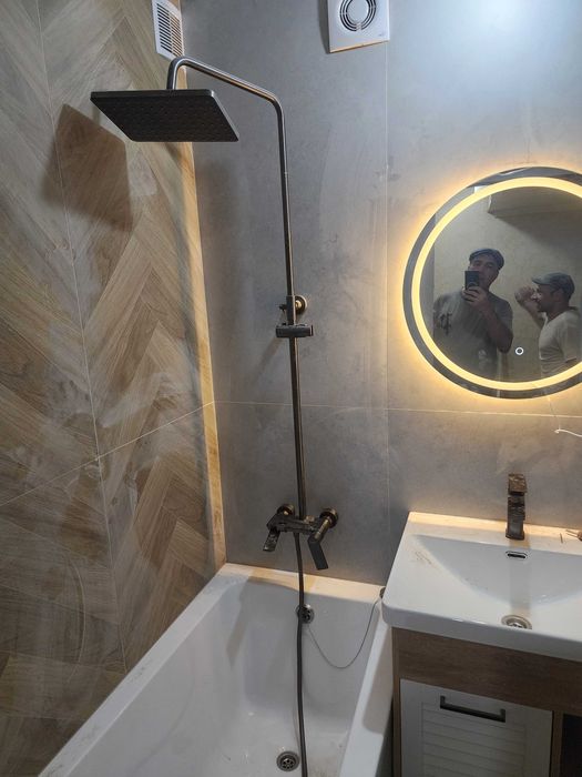 Плиточник кафельщик