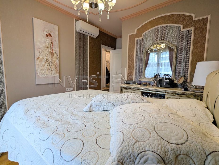 Продава се Тристаен апартамент в к.к. Св.Св. Константин и Елена - 101 кв.м за 2921 €/кв.м - Снимка #4